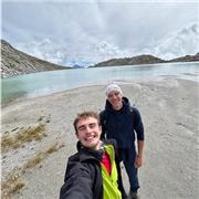 Laureando in ingegneria informatica, diplomato con 100/100 al liceo, offro lezioni in matematica, fisica e informatica